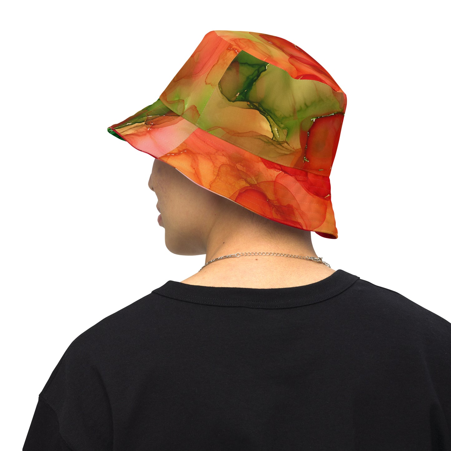 Reversible bucket hat - Red and Green Smoke Design