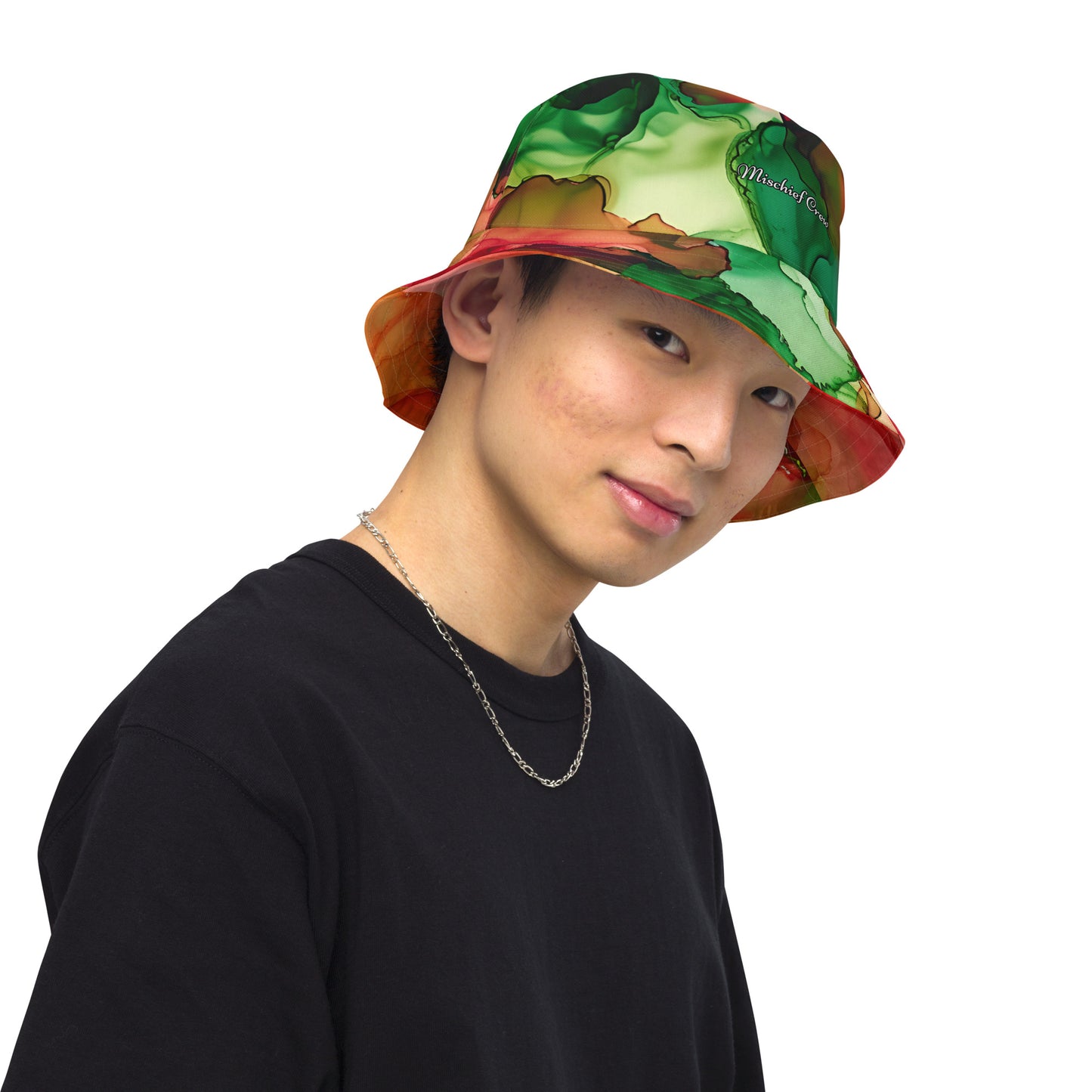 Reversible bucket hat - Red and Green Smoke Design